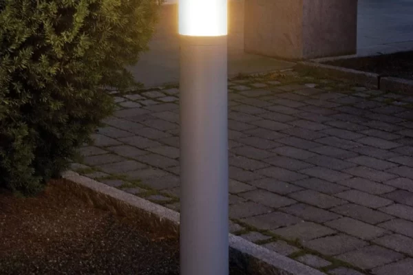 bollard-light